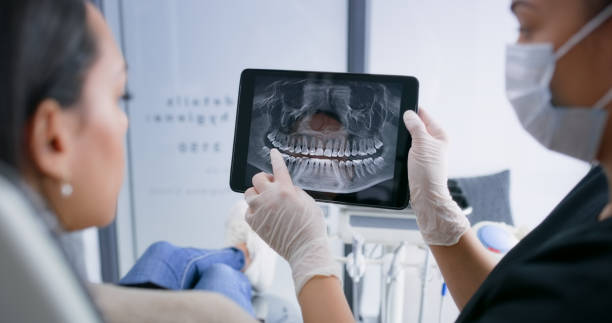Best Emergency Dental Care for Broken or Chipped Teeth in Roanoke, IN